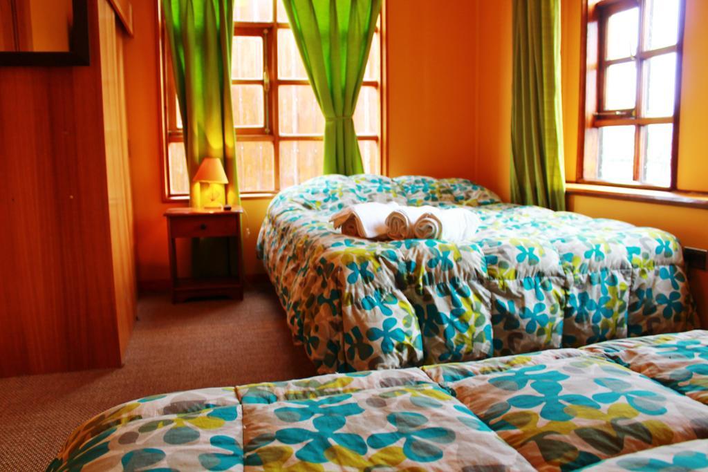 Hostal Torre De Babel Кастро Номер фото