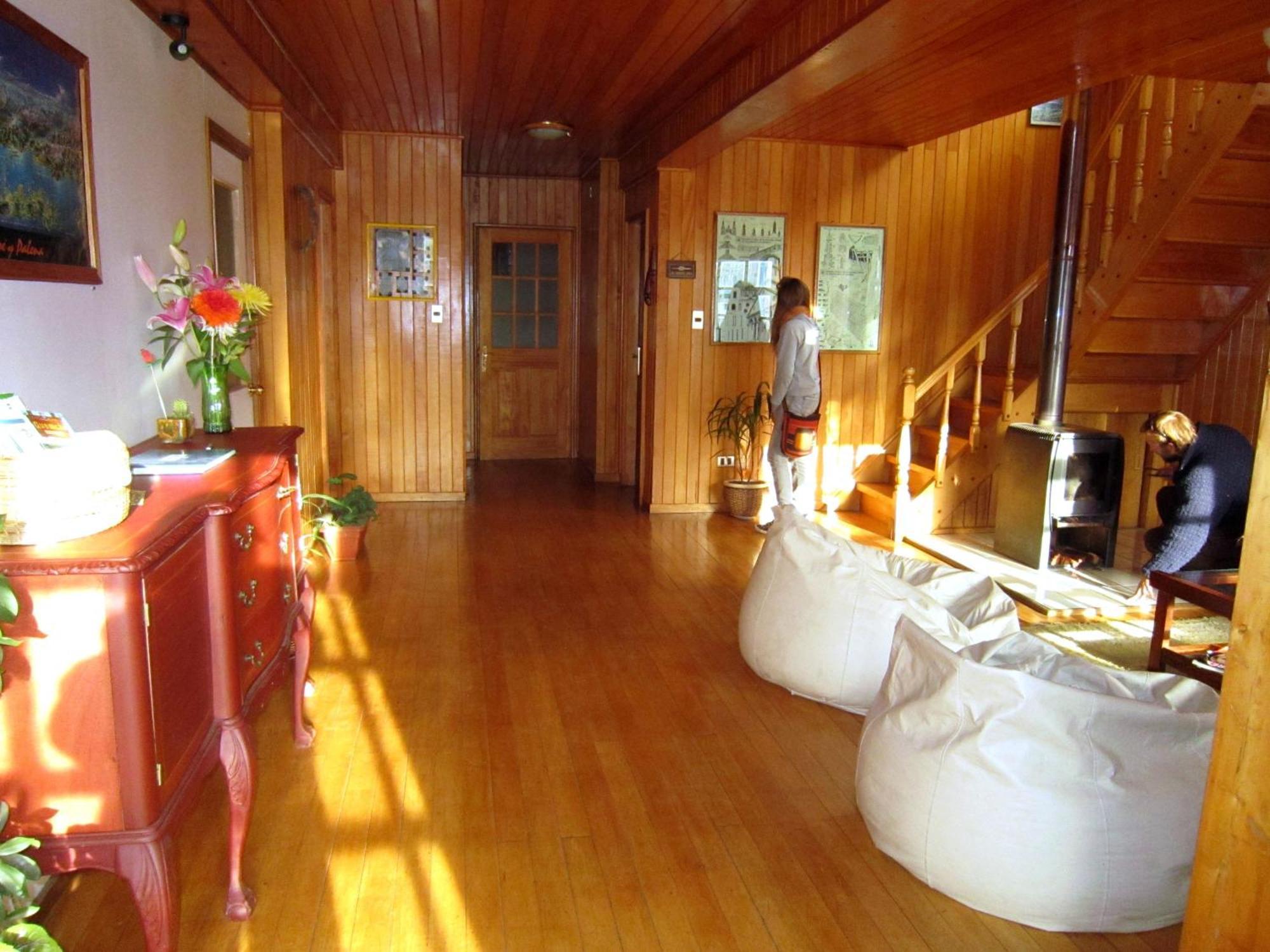 Hostal Torre De Babel Кастро Экстерьер фото