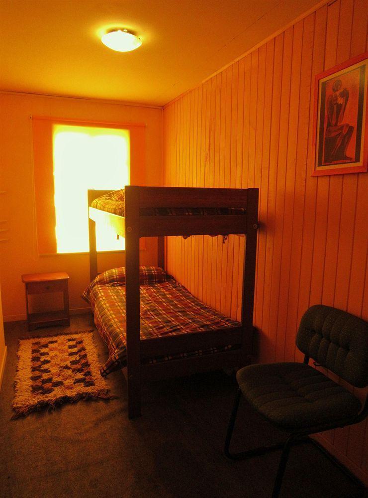 Hostal Torre De Babel Кастро Экстерьер фото